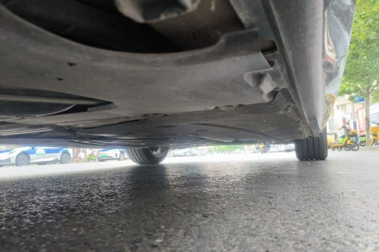 Used BMW 5 Series 2023 530Li Luxury Edition M Sport Package Chassis Rear Right
