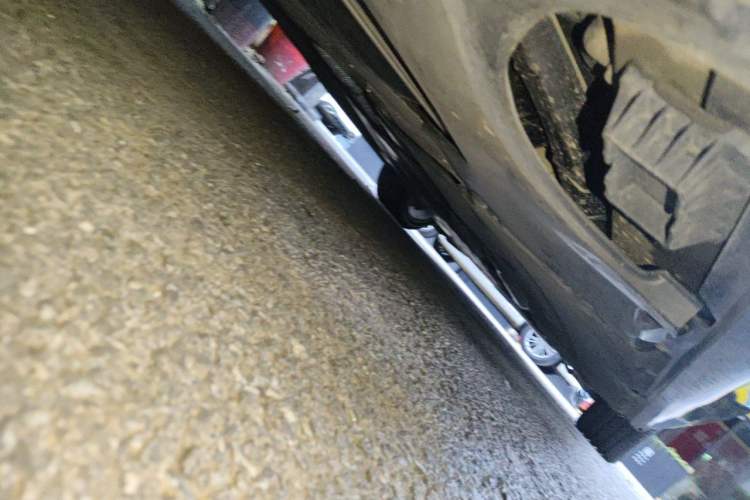 Used BMW 5 Series 2023 530Li Luxury Edition M Sport Package Chassis Rear Right