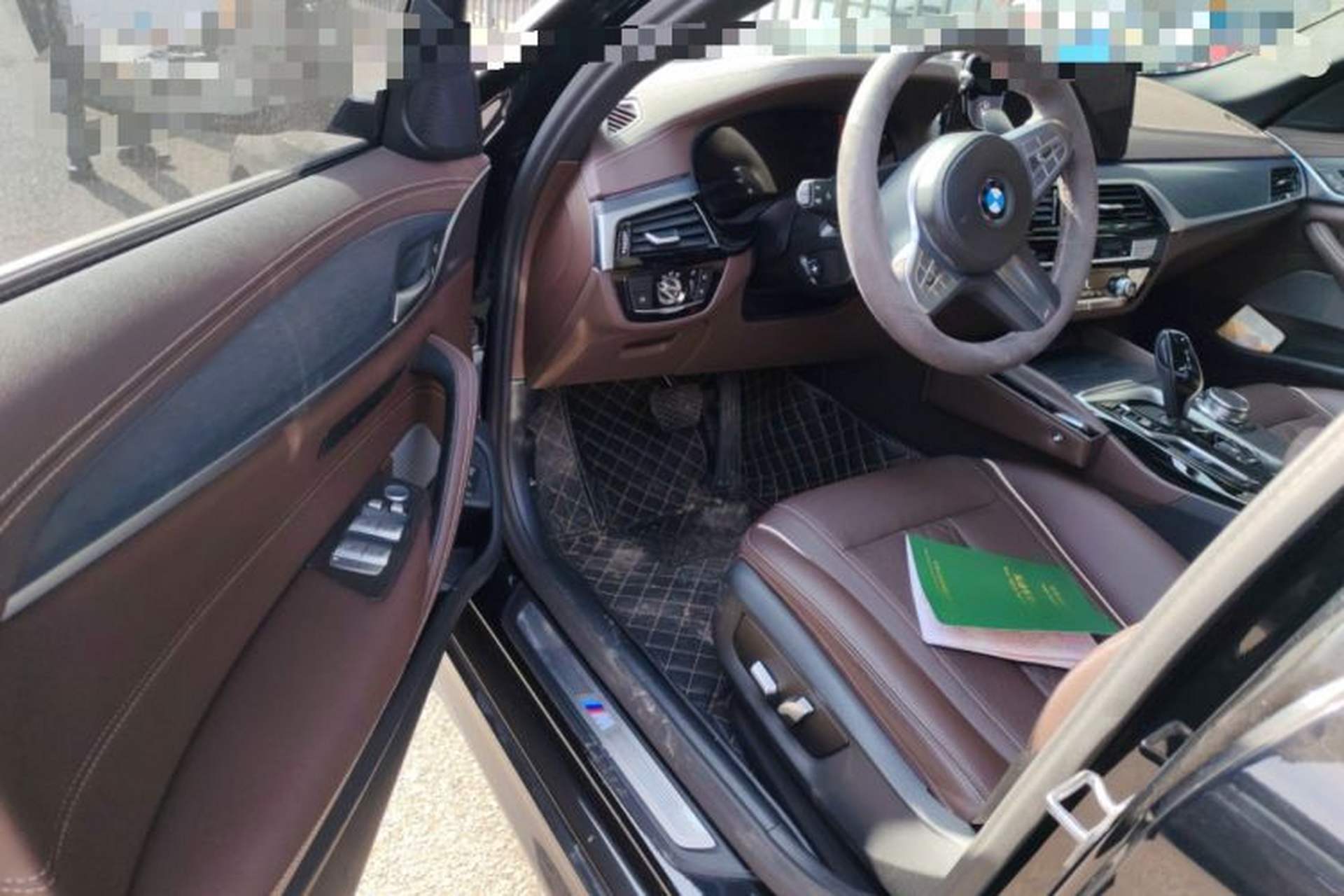 Used BMW 5 Series 2023 530Li Leading Model M Sport Package Driver Seat