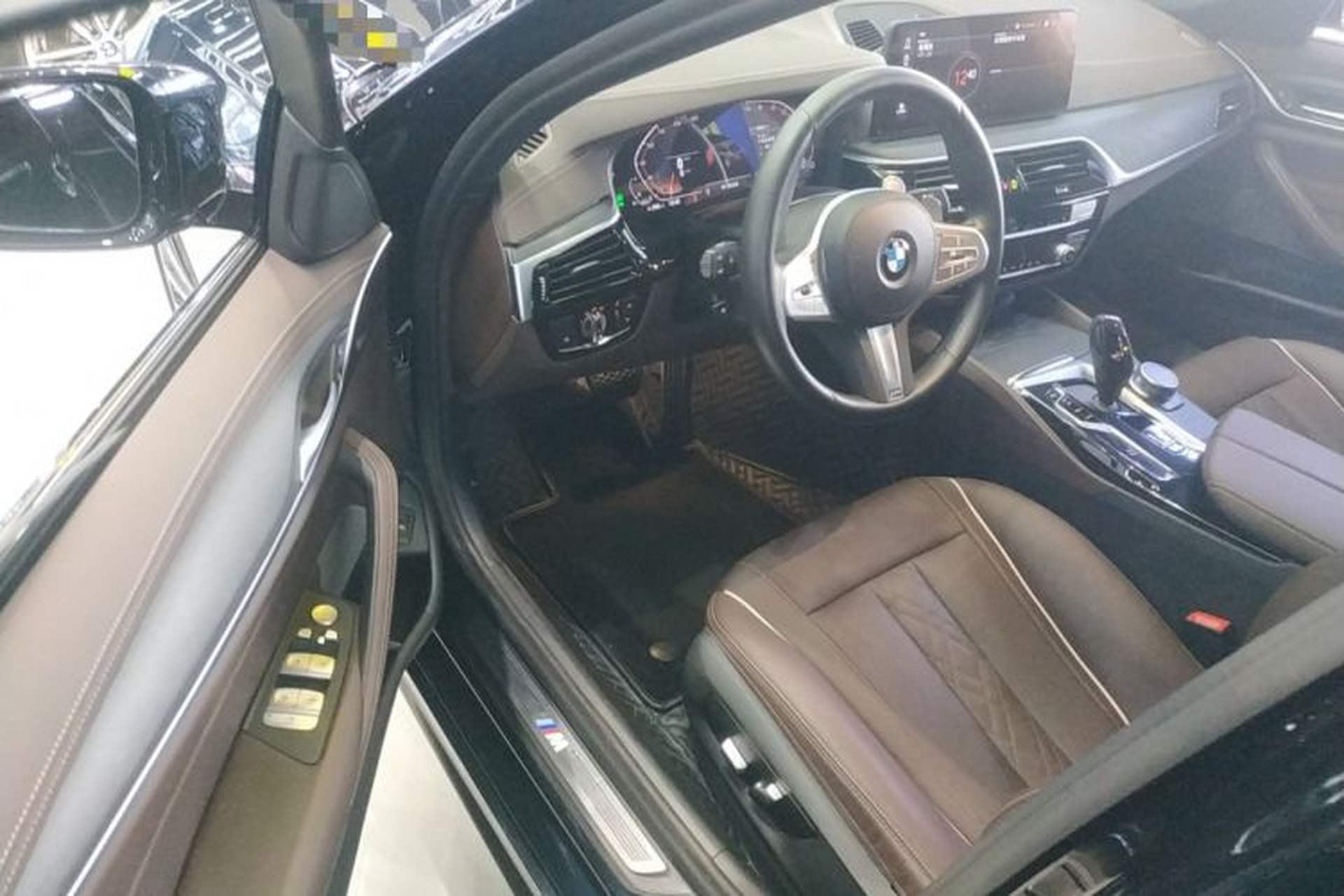 Used BMW 5 Series 2023 530Li Leading Model M Sport Package Driver Seat