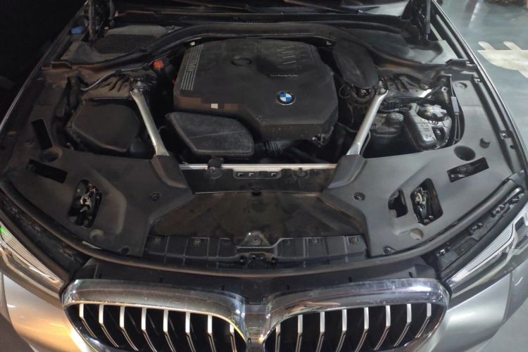Used BMW 5 Series 2023 530Li Leading Model M Sport Package Engine Bay