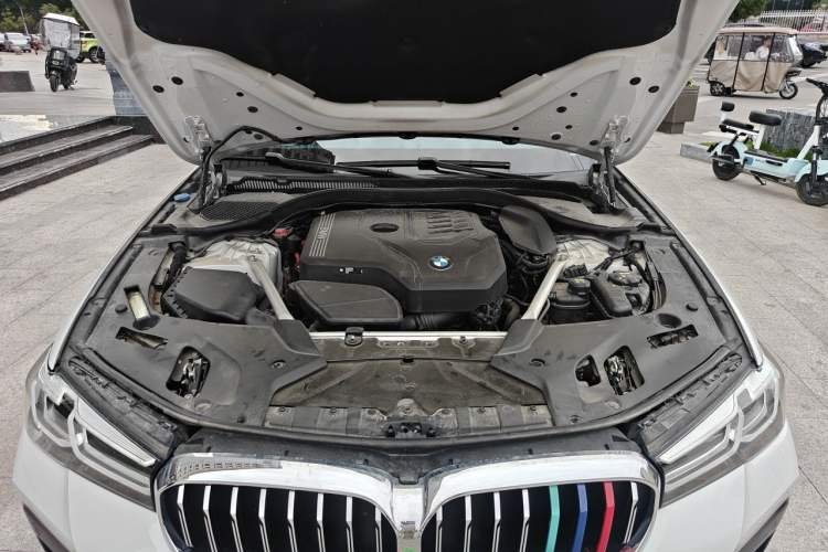 Used BMW 5 Series 2023 530Li Leading Model M Sport Package Engine Bay