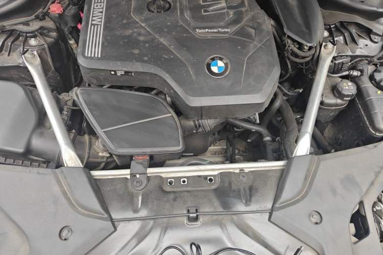 Used BMW 5 Series 2023 530Li Luxury Edition M Sport Package Engine Bay