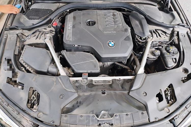 Used BMW 5 Series 2023 530Li Luxury Edition M Sport Package Engine Bay