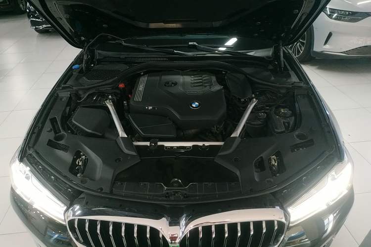 Used BMW 5 Series 2023 530Li Leading Edition Luxury Package Engine Bay