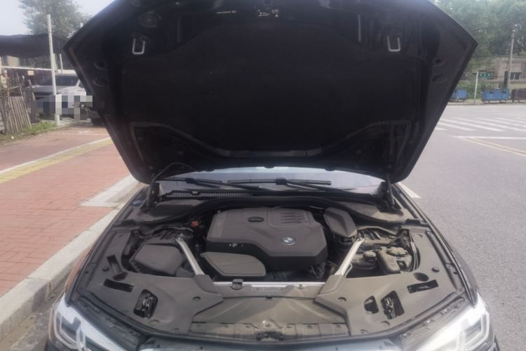Used BMW 5 Series 2023 530Li xDrive M Sport Package Engine Bay