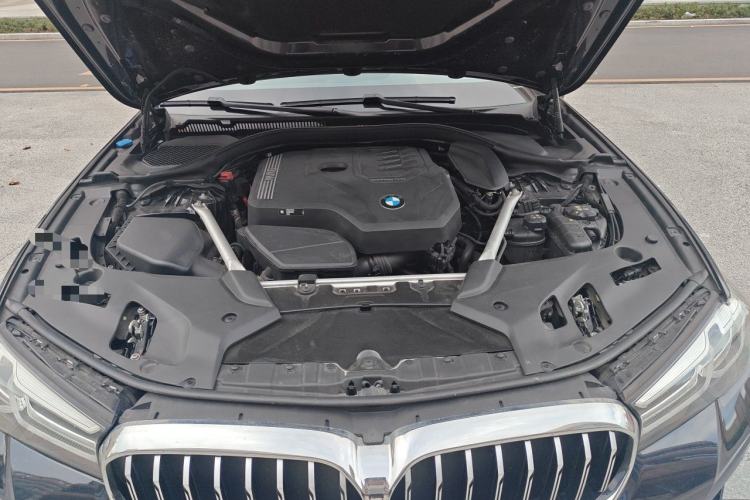 Used BMW 5 Series 2023 530Li Leading Model M Sport Package Engine Bay