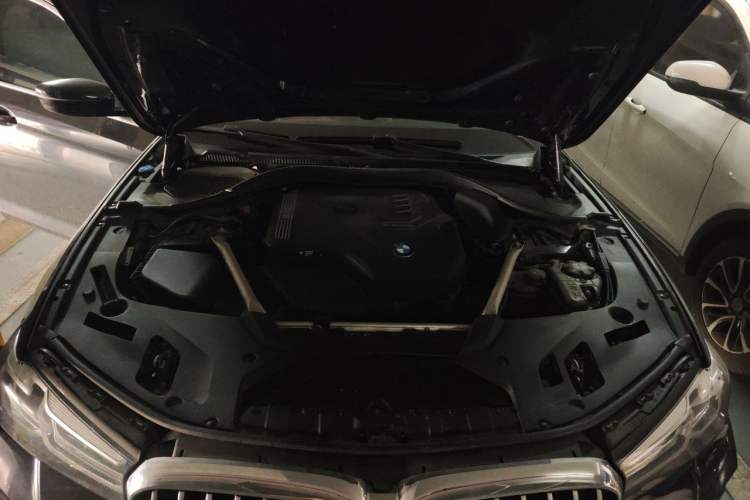 Used BMW 5 Series 2023 530Li Leading Model M Sport Package Engine Bay