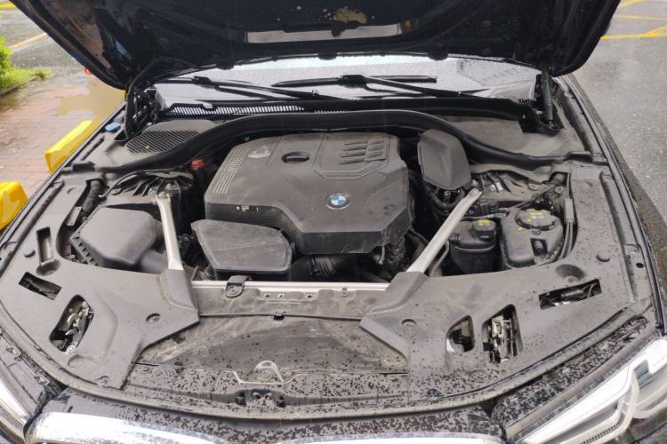 Used BMW 5 Series 2023 530Li Leading Model M Sport Package Engine Bay