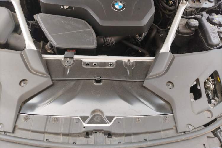 Used BMW 5 Series 2023 530Li Leading Model M Sport Package Engine Bay