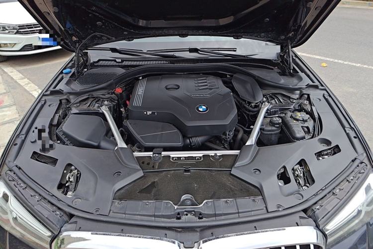 Used BMW 5 Series 2023 530Li Luxury Edition M Sport Package Engine Bay