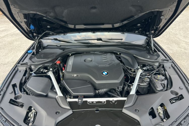Used BMW 5 Series 2023 530Li Leading Edition Luxury Package Engine Bay