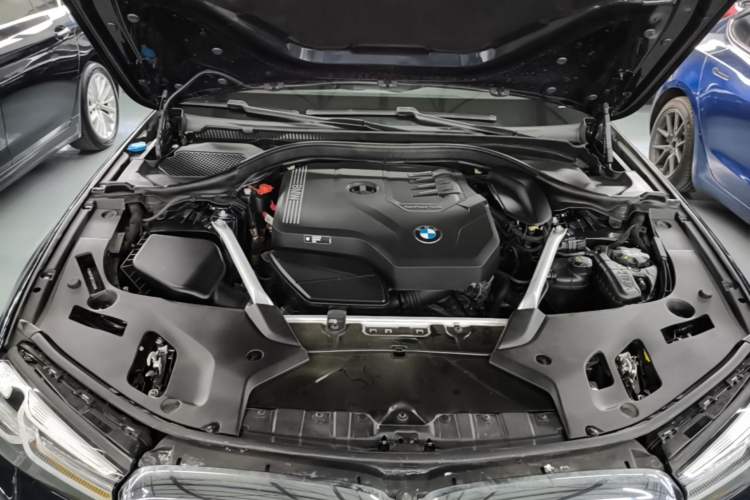 Used BMW 5 Series 2023 530Li Leading Model M Sport Package Engine Bay