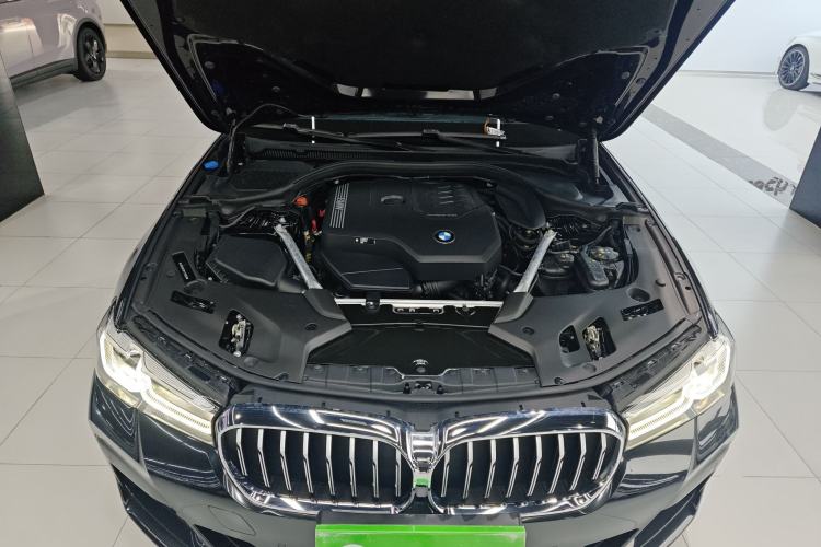 Used BMW 5 Series 2023 530Li Leading Model M Sport Package Engine Bay