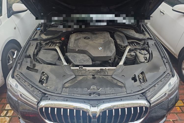 Used BMW 5 Series 2023 530Li Leading Model M Sport Package Engine Bay