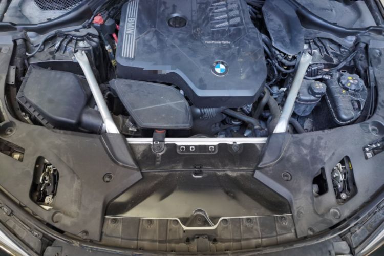 Used BMW 5 Series 2023 530Li Leading Model M Sport Package Engine Bay