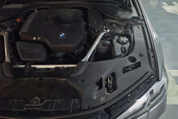 Used BMW 5 Series 2023 530Li Leading Model M Sport Package Engine Bay Left
