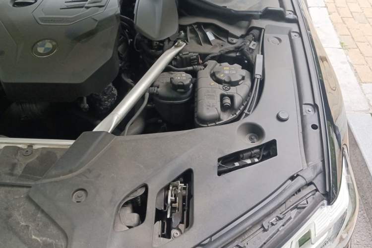 Used BMW 5 Series 2023 530Li xDrive Luxury Package Engine Bay Left