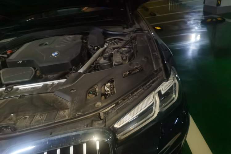 Used BMW 5 Series 2023 Restyled 530Li Leading Edition M Sport Package Engine Bay Left