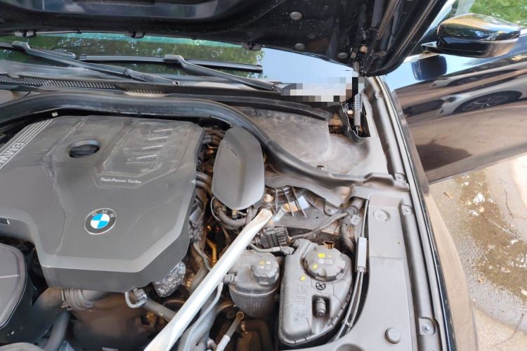 Used BMW 5 Series 2023 530Li Leading Model M Sport Package Engine Bay Left