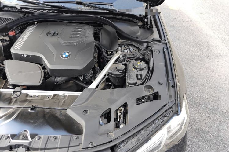 Used BMW 5 Series 2023 Restyled 530Li Leading Edition M Sport Package Engine Bay Left