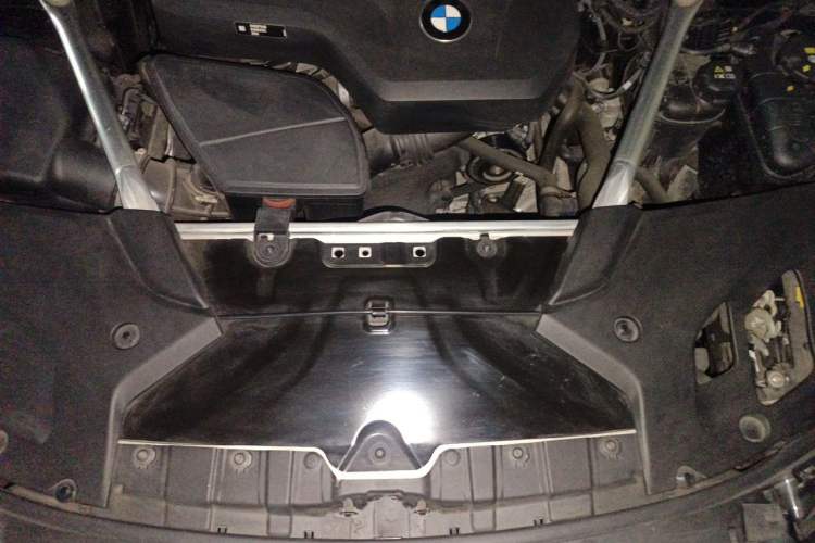 Used BMW 5 Series 2023 530Li Leading Model M Sport Package Engine Bay