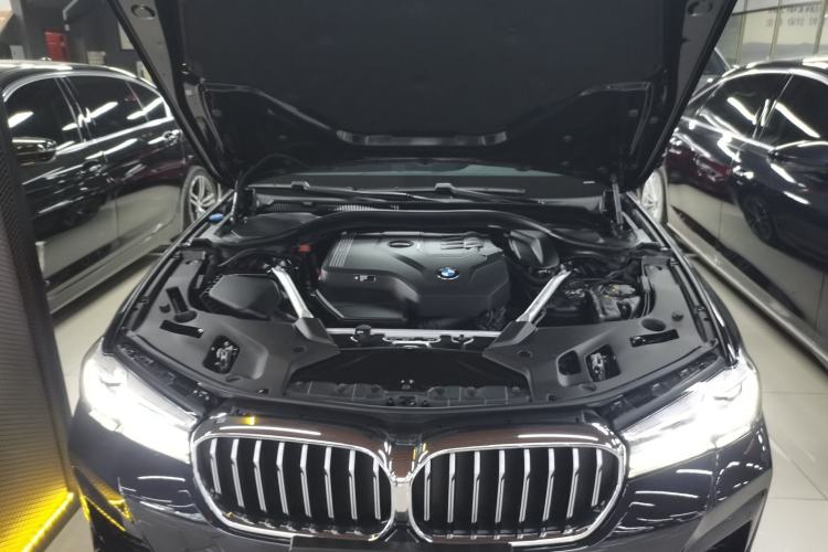Used BMW 5 Series 2023 Restyled 530Li Leading Edition M Sport Package Engine Bay