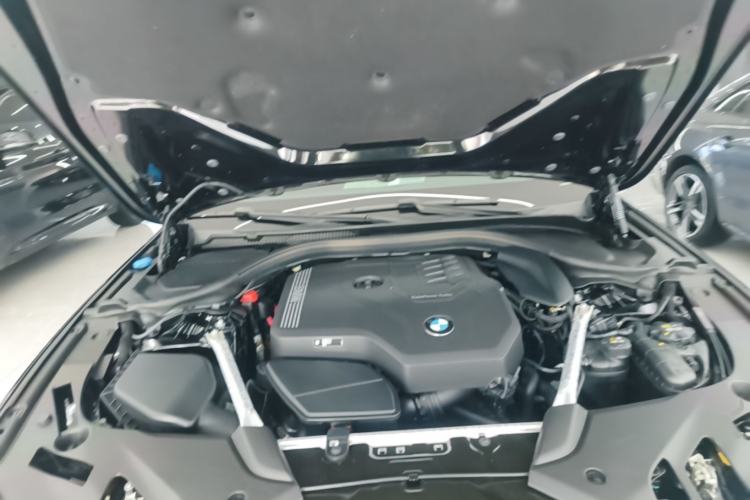 Used BMW 5 Series 2023 530Li Leading Model M Sport Package Engine Bay