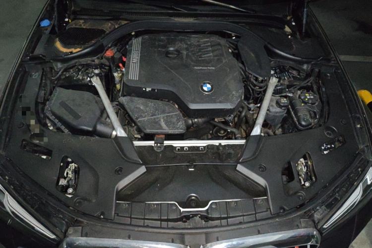Used BMW 5 Series 2023 530Li Luxury Edition M Sport Package Engine Bay