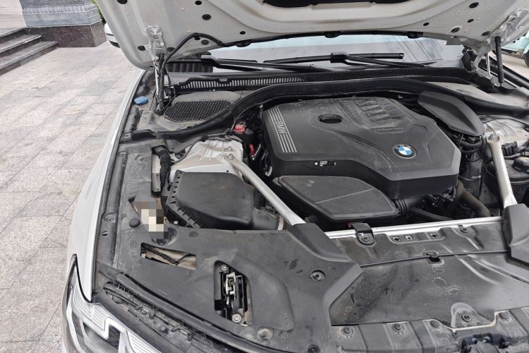 Used BMW 5 Series 2023 530Li Leading Model M Sport Package Engine Bay Right