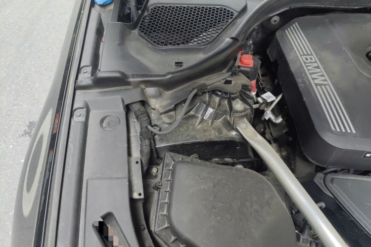 Used BMW 5 Series 2023 530Li Leading Model M Sport Package Engine Bay Right