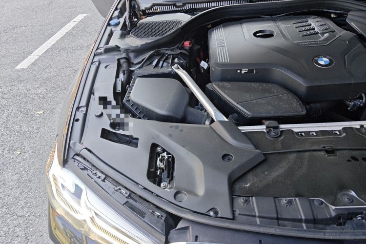 Used BMW 5 Series 2023 530Li Leading Model M Sport Package Engine Bay Right