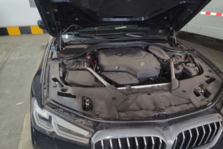 Used BMW 5 Series 2023 Restyled 530Li Leading Edition M Sport Package Engine Bay Right