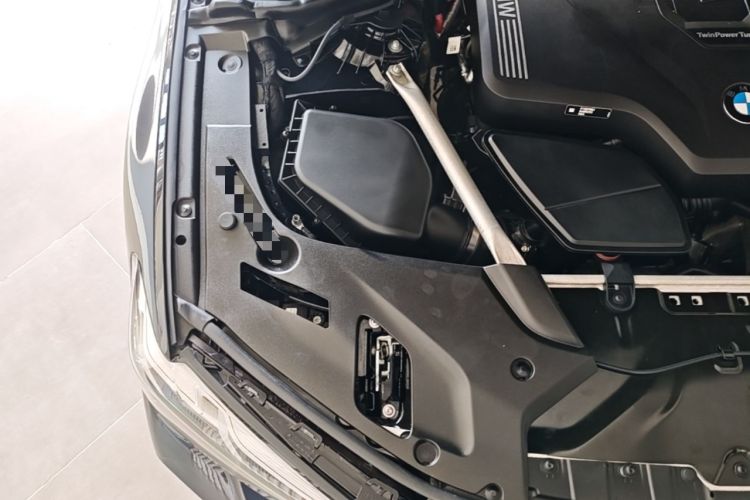 Used BMW 5 Series 2023 530Li Leading Model M Sport Package Engine Bay Right