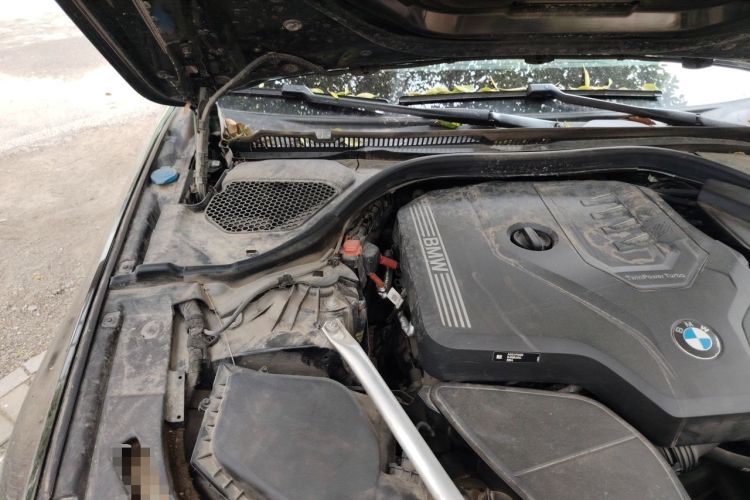 Used BMW 5 Series 2023 530Li Leading Edition Luxury Package Engine Bay Right