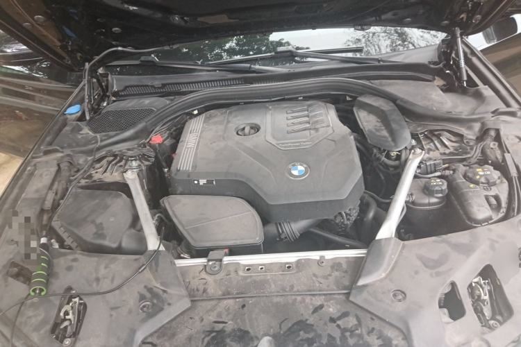 Used BMW 5 Series 2023 530Li Luxury Edition Premium Package Engine Bay