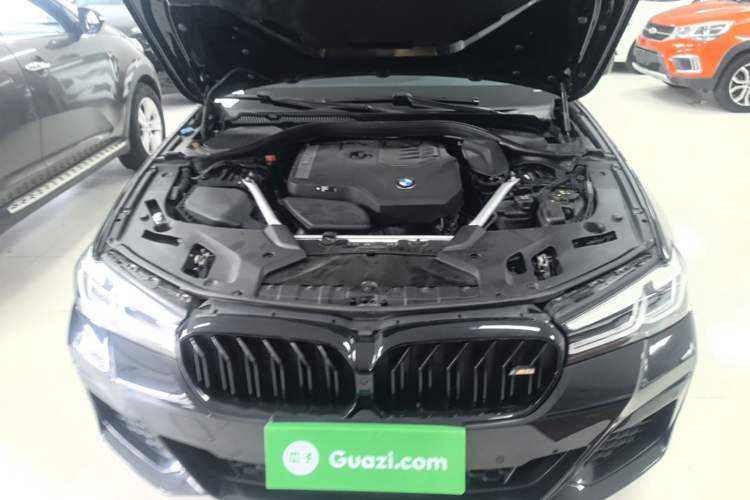 Used BMW 5 Series 2023 530Li Leading Model M Sport Package Engine Bay