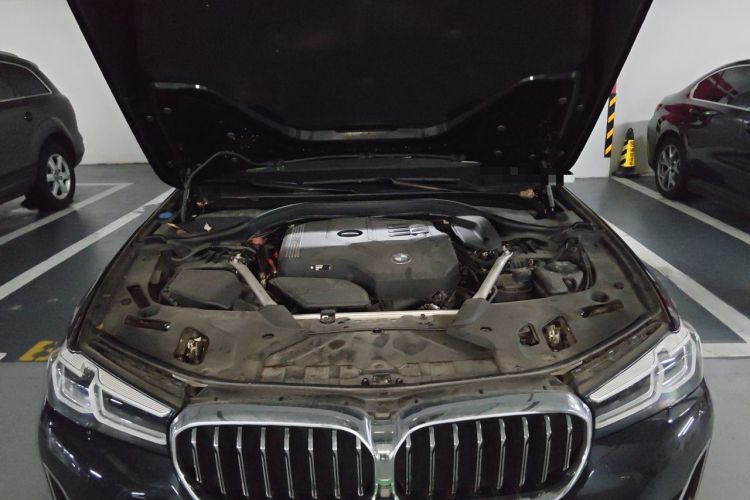 Used BMW 5 Series 2023 530Li Leading Edition Luxury Package Engine Bay