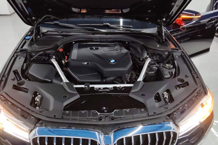 Used BMW 5 Series 2023 530Li Leading Edition Luxury Package Engine Bay