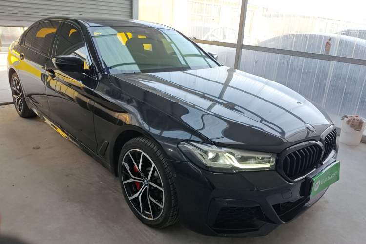 Used BMW 5 Series 2023 530Li Luxury Edition M Sport Package Exterior 1