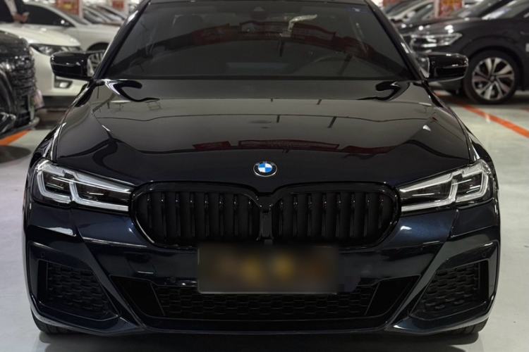 Used BMW 5 Series 2023 530Li Leading Model M Sport Package Exterior 2