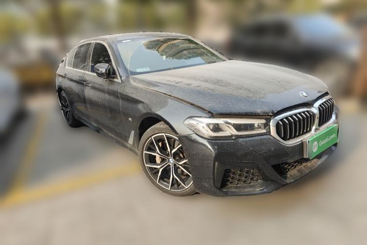 Used BMW 5 Series 2023 530Li Luxury Edition M Sport Package Exterior 2