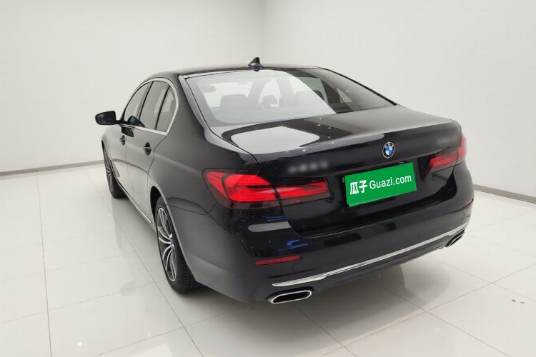 Used BMW 5 Series 2023 530Li Leading Edition Luxury Package Exterior 2