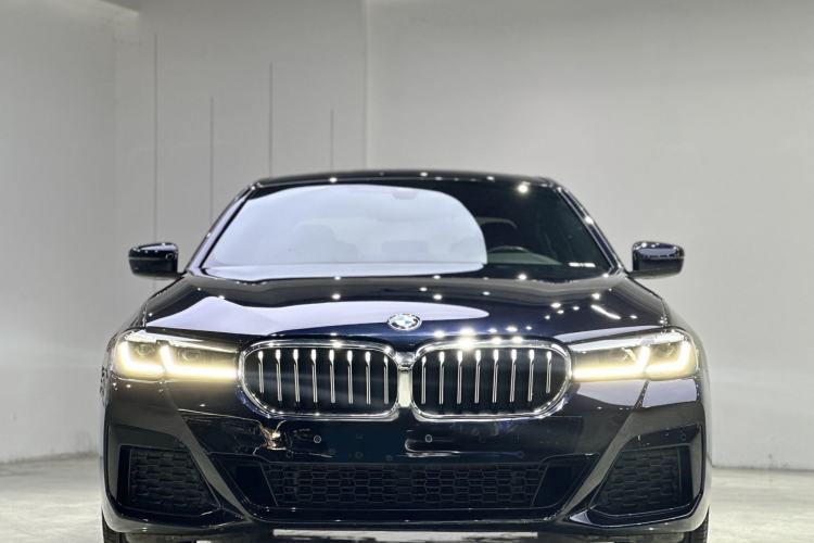 Used BMW 5 Series 2023 530Li Leading Model M Sport Package Exterior 2