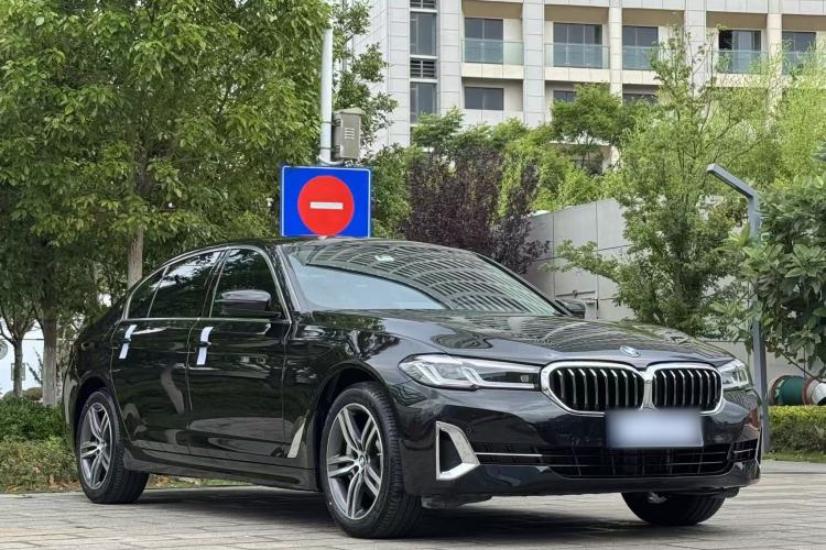 Used BMW 5 Series 2023 530Li Leading Edition Luxury Package Exterior 2
