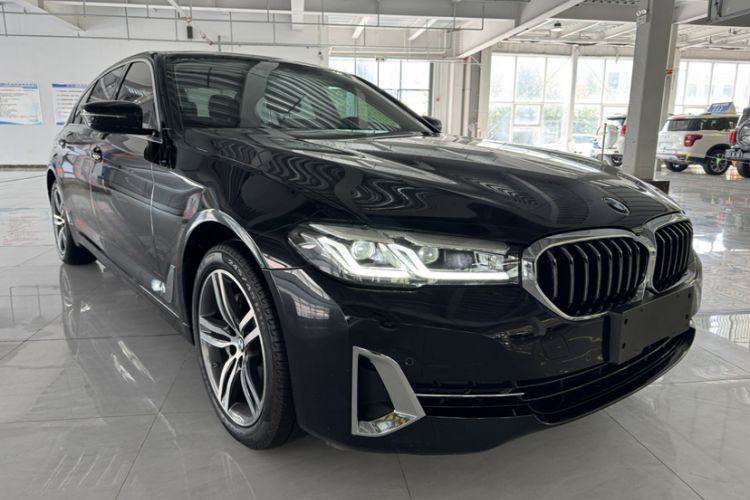 Used BMW 5 Series 2023 530Li xDrive Luxury Package Exterior 3