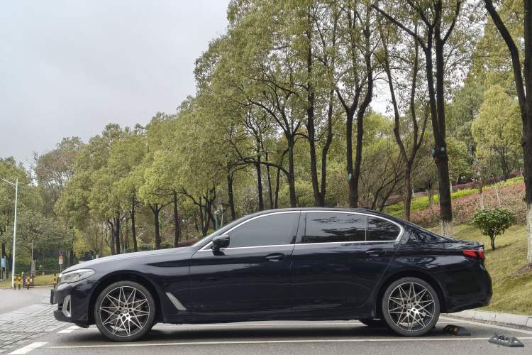 Used BMW 5 Series 2023 530Li Leading Edition Luxury Package Exterior 3