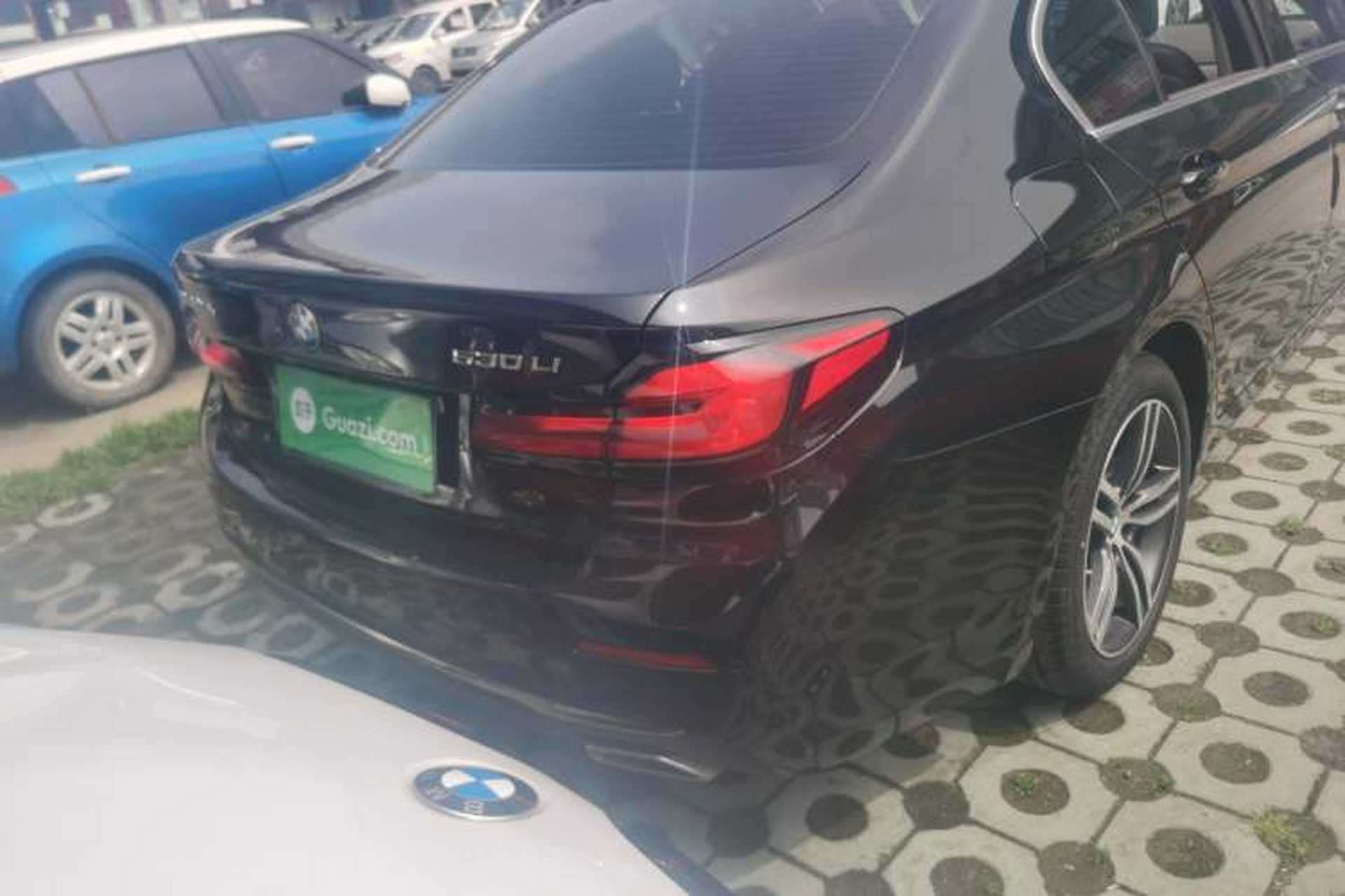 Used BMW 5 Series 2023 530Li Leading Edition Luxury Package Exterior 3