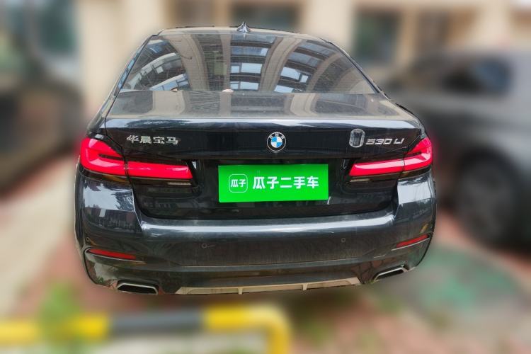 Used BMW 5 Series 2023 530Li Leading Model M Sport Package Exterior 4
