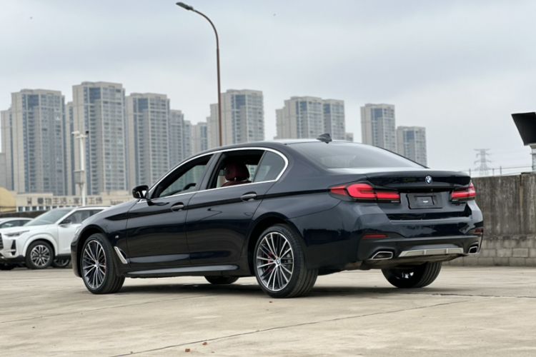 Used BMW 5 Series 2023 530Li Leading Model M Sport Package Exterior 4